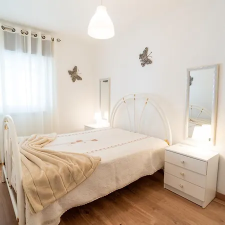 펜션 With Garden And Barbecue