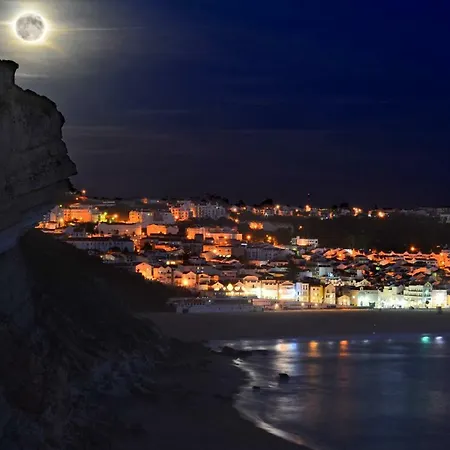 With Garden And Barbecue * 나자레