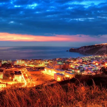 펜션 With Garden And Barbecue 나자레