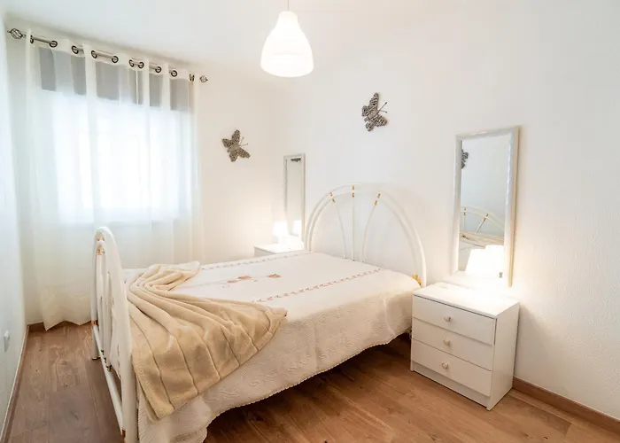 Holiday home With Garden And Barbecue