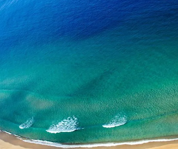 Holiday home With Garden And Barbecue